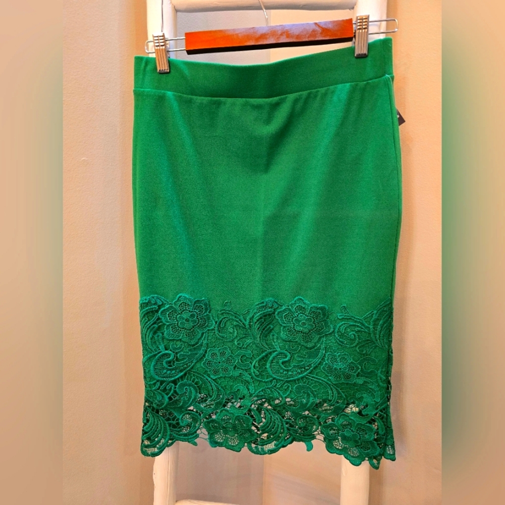 Green Fitted Skirt